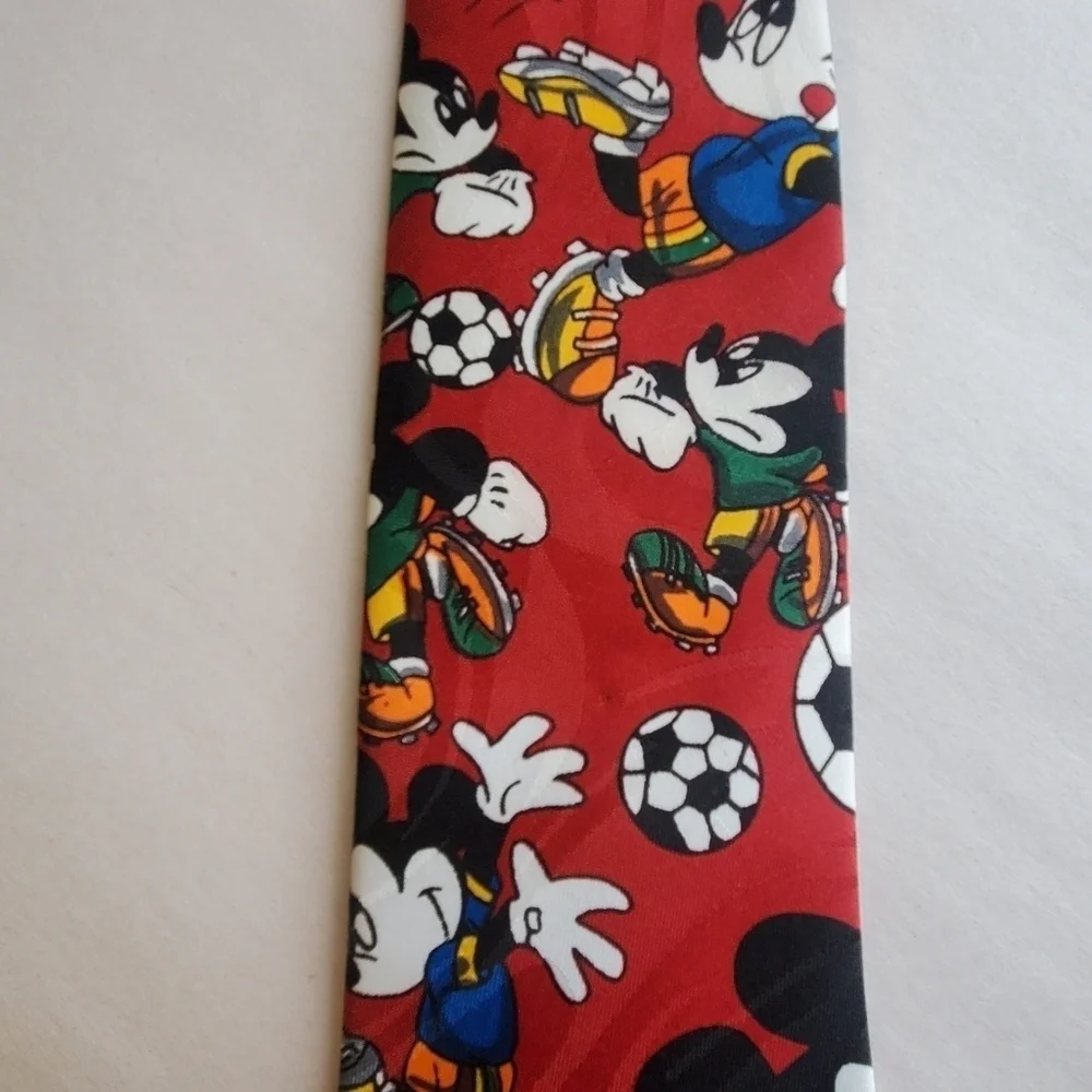 Vintage  Disney  clip On tie. Kids. Soccer theme. Micky mouse